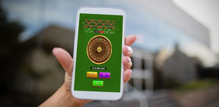 Where do 3 column bets display on btc-roulette mobile portrait screens?